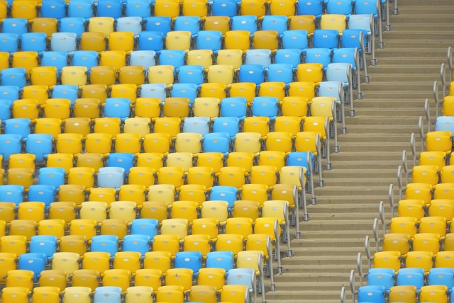 杰伦·约翰逊成老鹰队史常规赛首位单场拿15+15+15球员