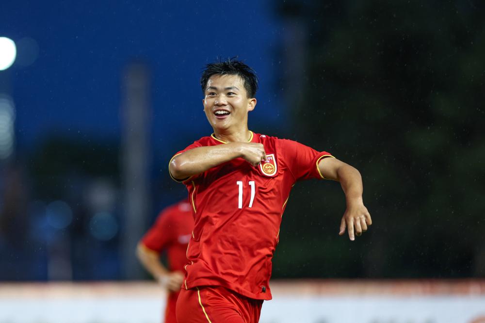 CBA杯战报：塔克22分7板，广厦103-99险胜青岛