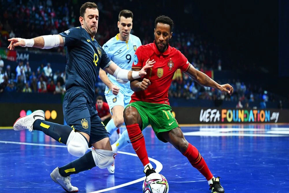 浙江男篮末节逆转击败福建