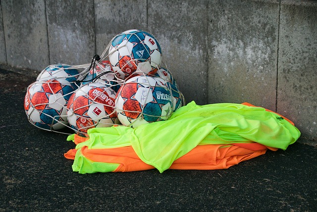 尼日利亚队队长埃孔宣布从国家队退役，期间共为国出战83场